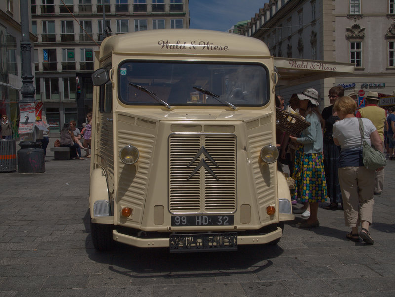 Vienna, Citroen
Van